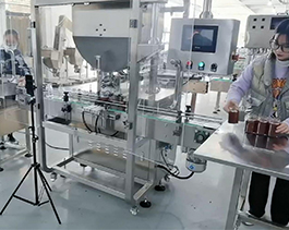 2021款醬料極速灌裝機，挑戰(zhàn)多頭醬料灌裝系統(tǒng)100天